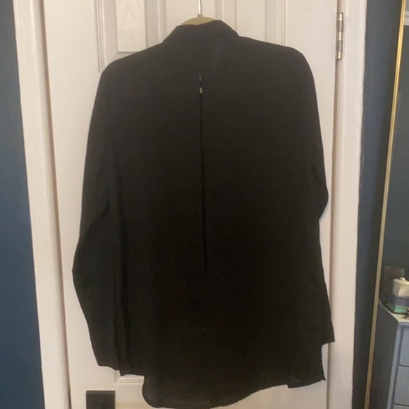 Black blouse - Picture 2 of 2